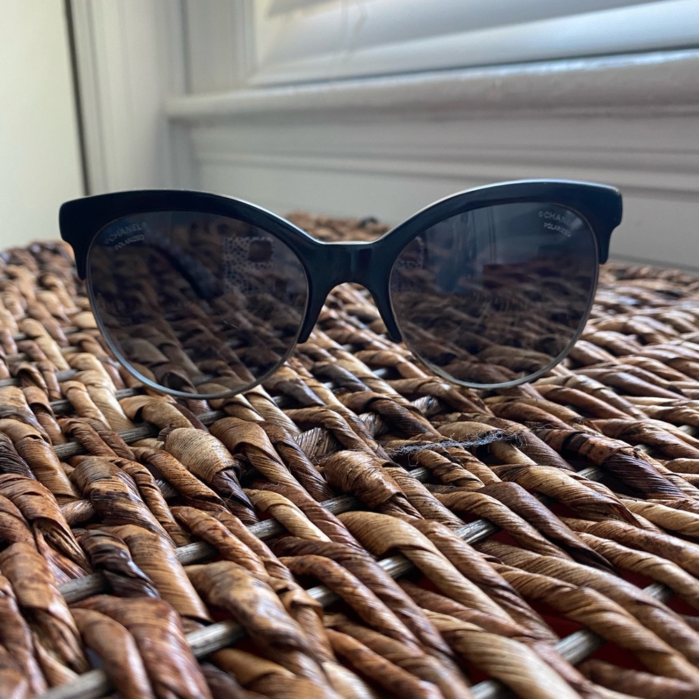 Chanel black sunglasses